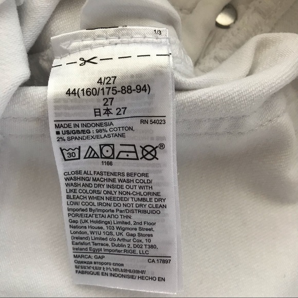 ♻️Reposted New Gap Denim high waisted button fly raw hem white denim shorts sz 4 - Picture 10 of 12